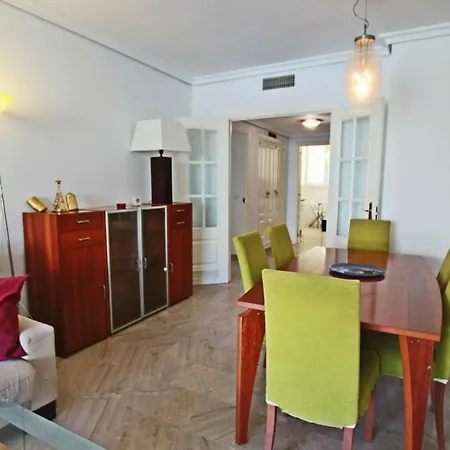 Apartamento Bajondillo Beach 公寓 *