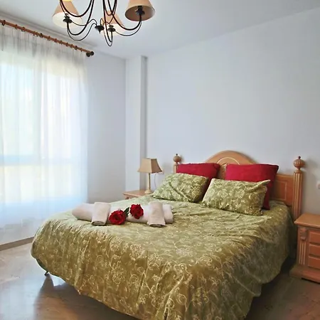 Apartamento Bajondillo Beach *